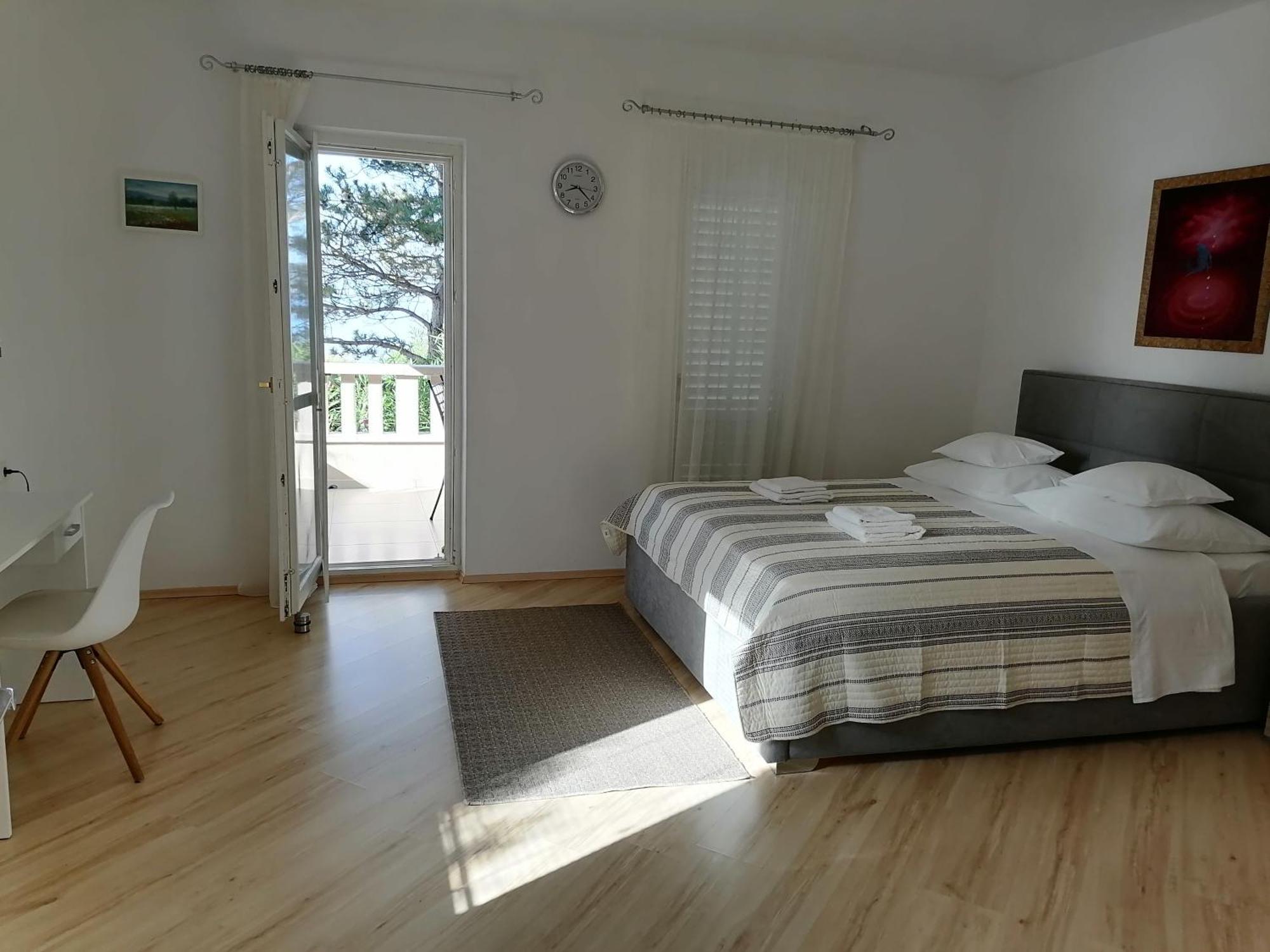 Apartmani Sruk Sukosan Exterior photo
